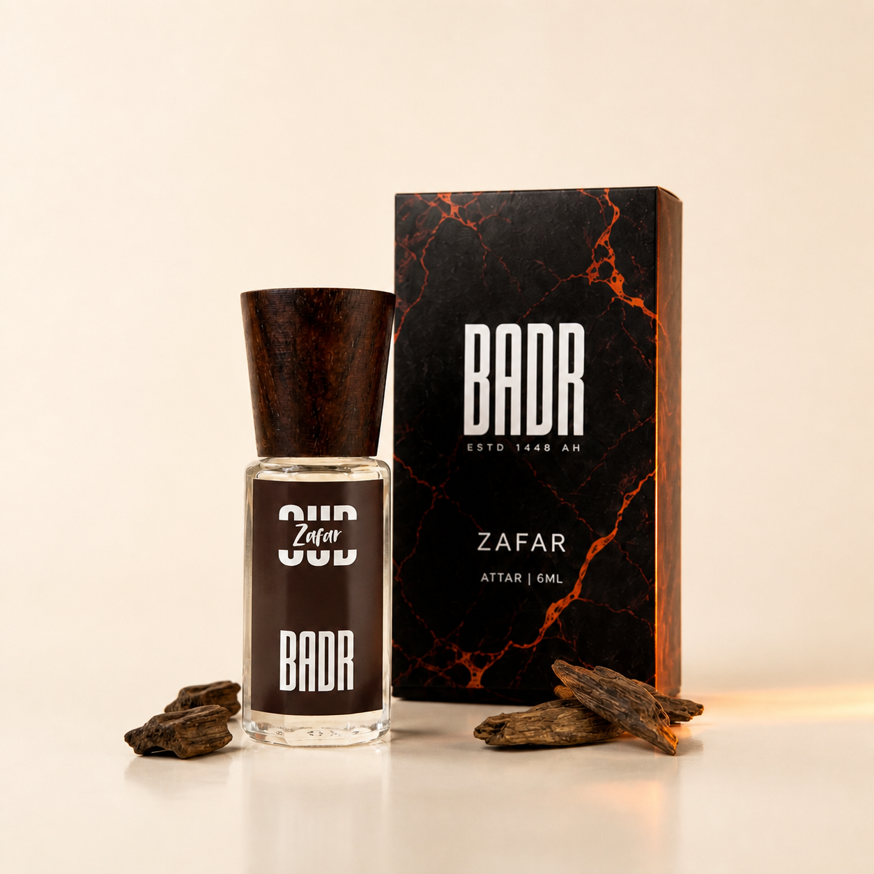 OUD ZAFAR attar with its box and ingredients